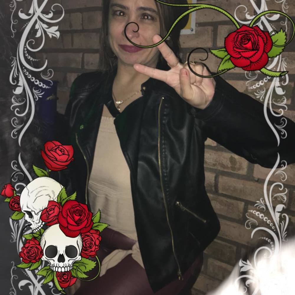 Meet your Posher, Isela